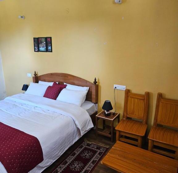 리조트 Aarin Retreatt