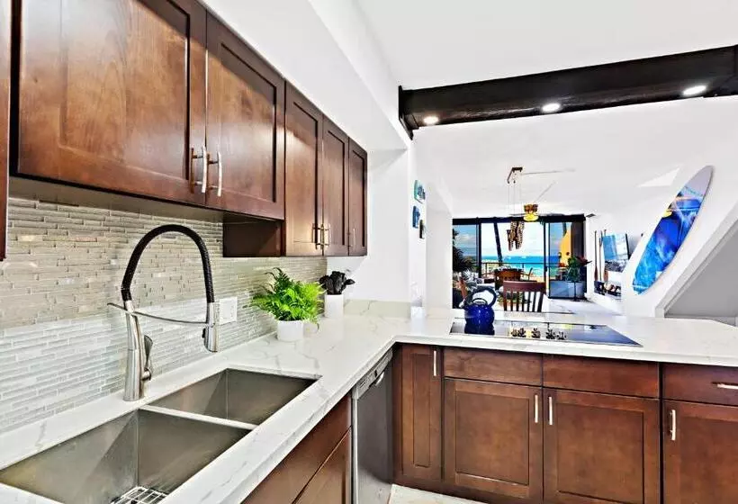 Lomakeskus Kahana Villas   F508