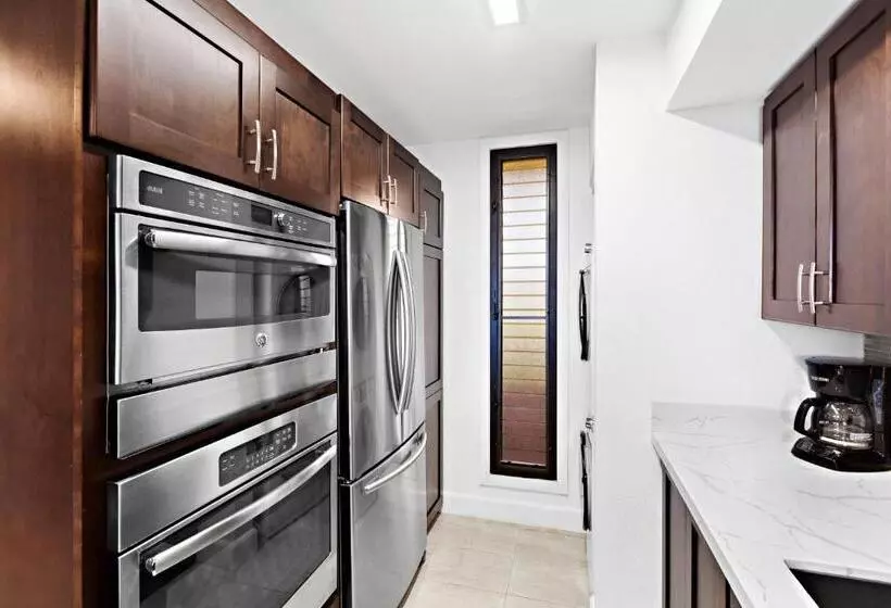 Lomakeskus Kahana Villas   F508