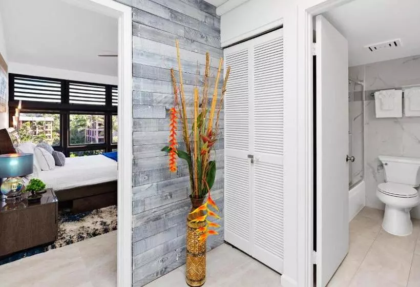 Lomakeskus Kahana Villas   F508