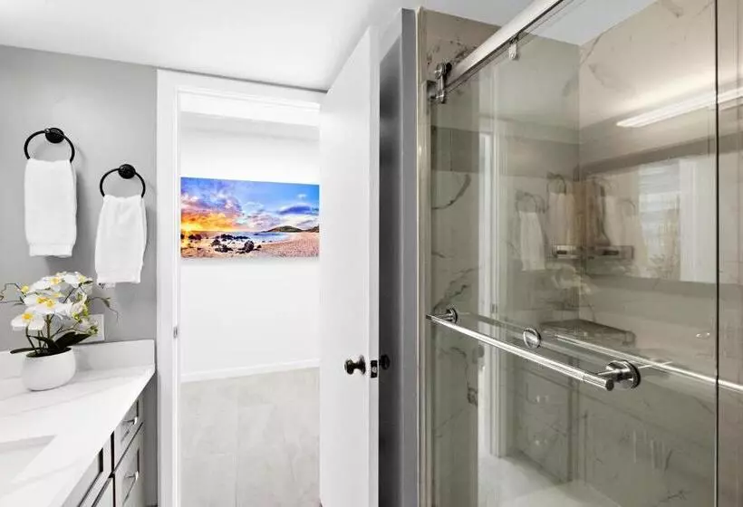 Lomakeskus Kahana Villas   F508