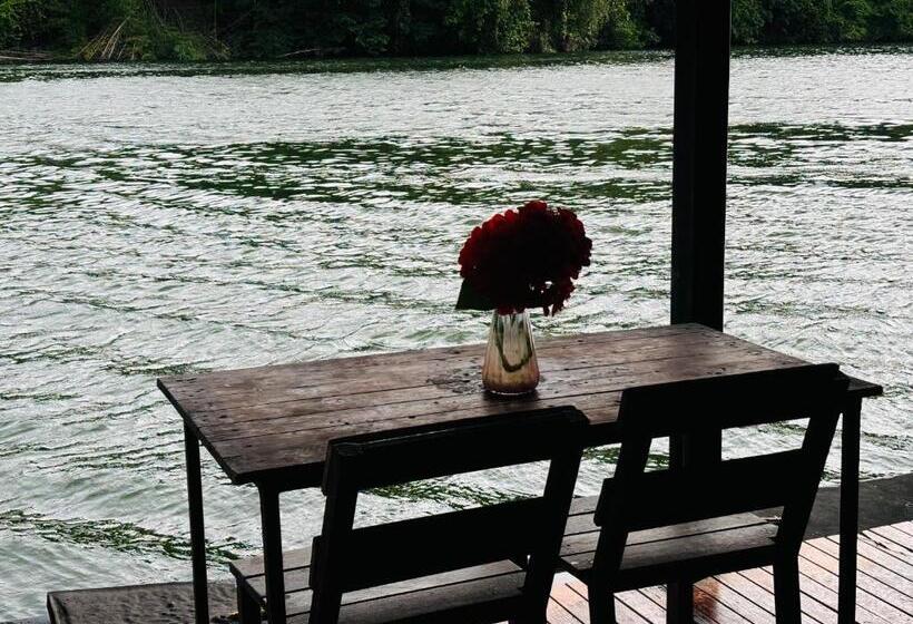 The Good View Erawan Resort