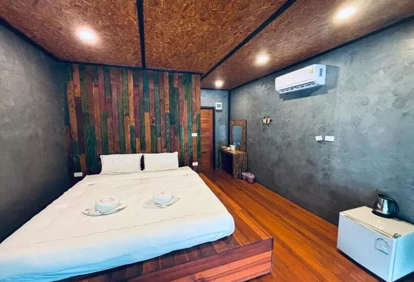 The Good View Erawan Resort