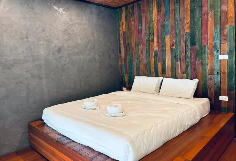 The Good View Erawan Resort