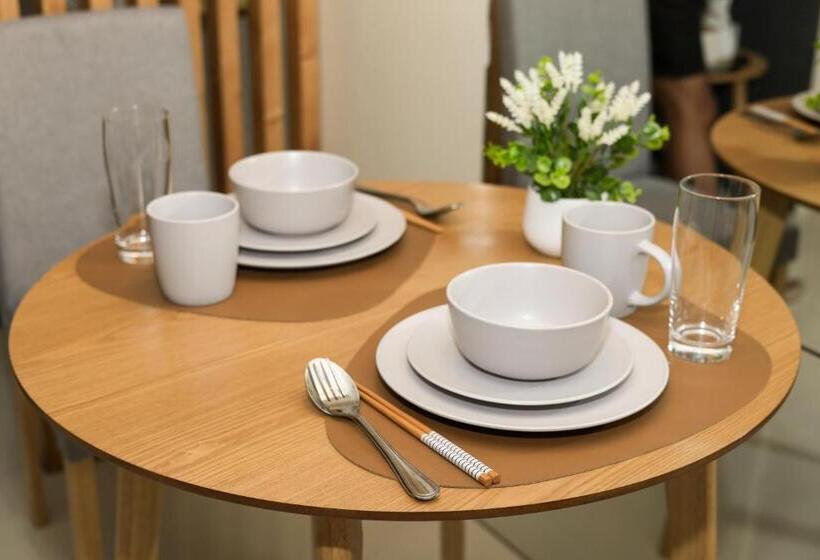 Zenden   Midpoint Residences