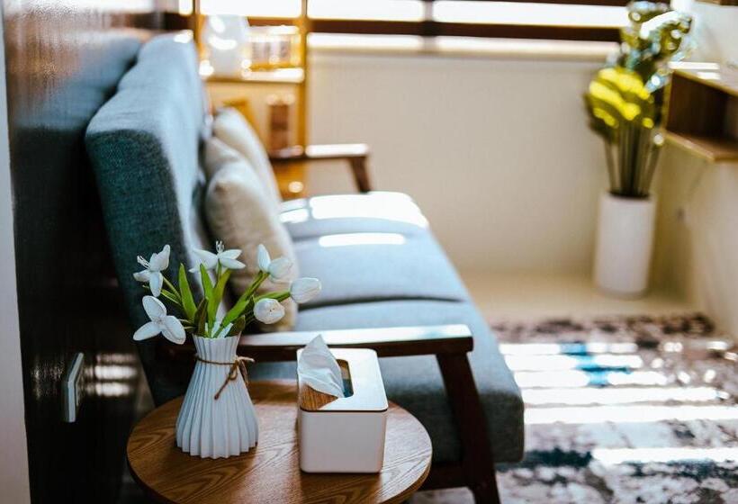 Zenden   Midpoint Residences