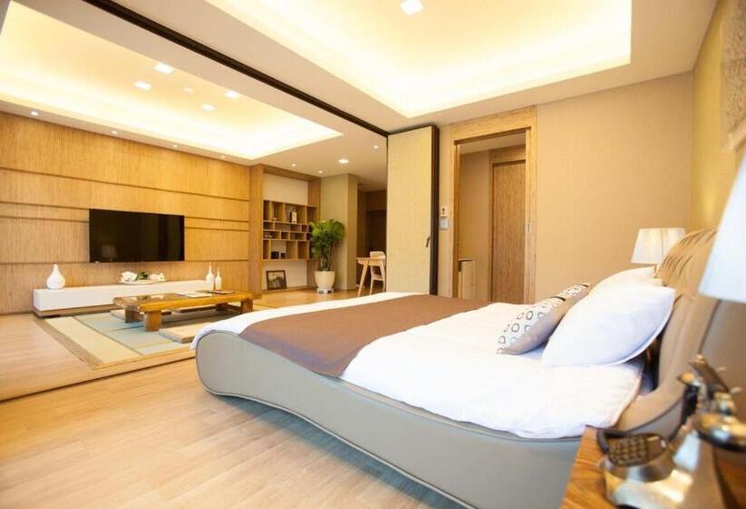 Cheongpyeong Family Hotel Caviar Resort