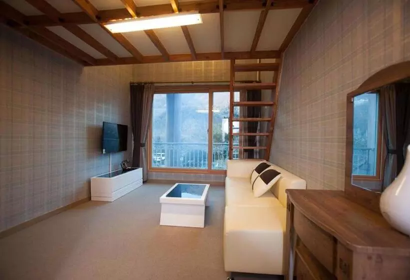 Cheongpyeong Family Hotel Caviar Resort