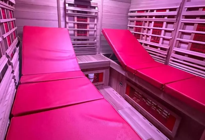 ベッドアンドブレックファースト Eden De Roques