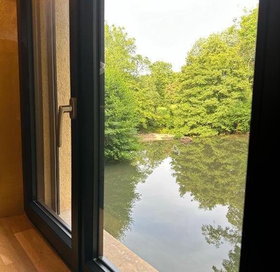 مبيت وإفطار Eden De Roques