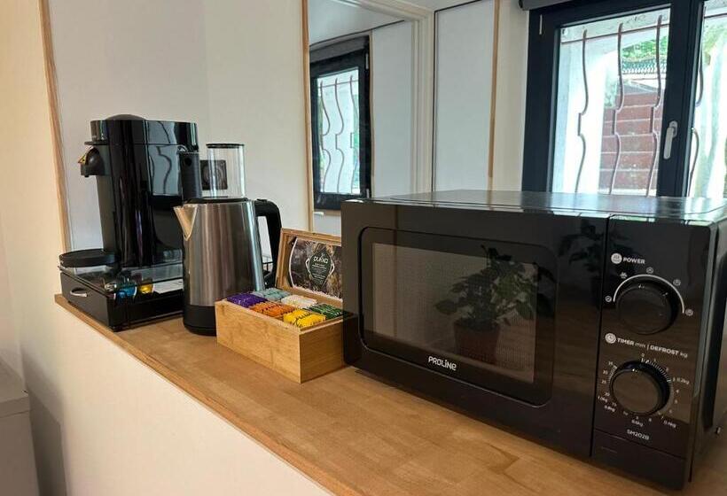 مبيت وإفطار Eden De Roques