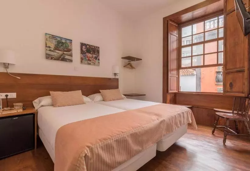 Aamiaismajoitus (B&B) Holiday Time Calle Real