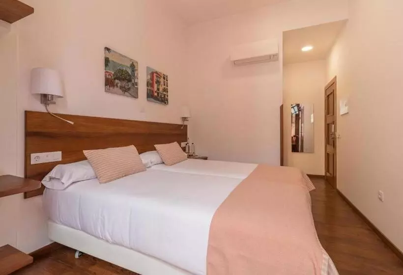 Aamiaismajoitus (B&B) Holiday Time Calle Real