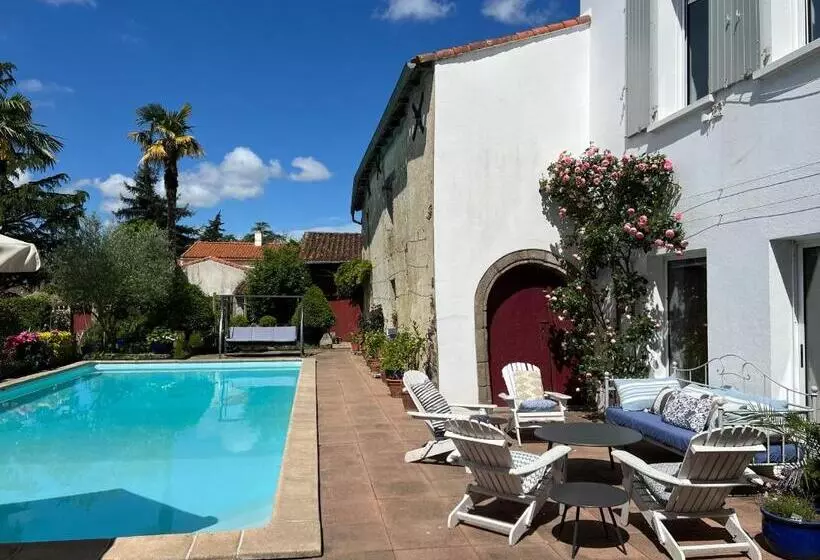 ベッドアンドブレックファースト Le Relais Du Puy