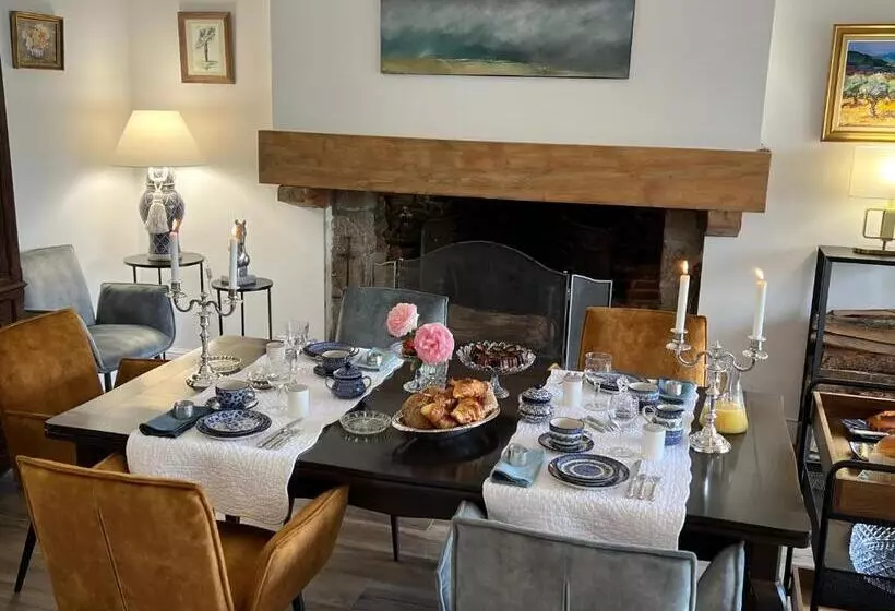 ベッドアンドブレックファースト Le Relais Du Puy