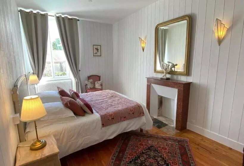 ベッドアンドブレックファースト Le Relais Du Puy