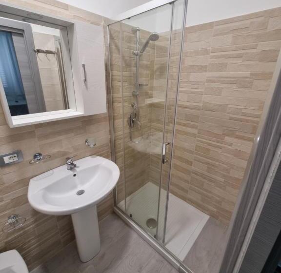 مبيت وإفطار Piazza Salotto