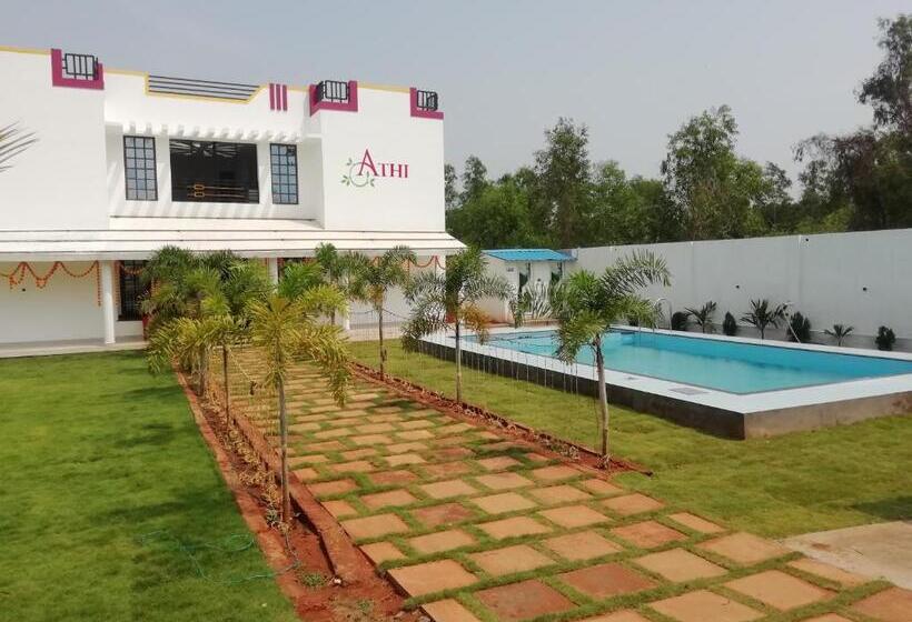 هتل Athi Farm House