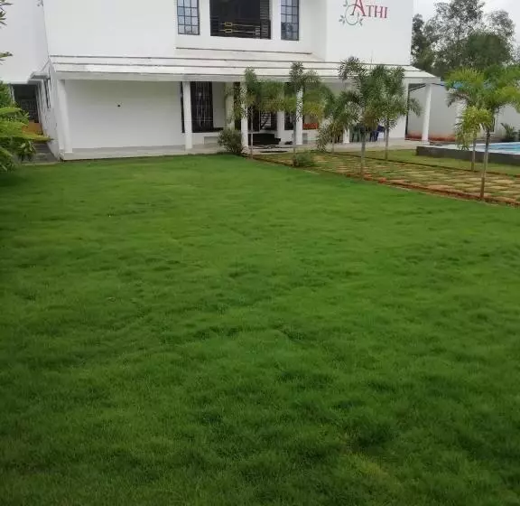 ホテル Athi Farm House