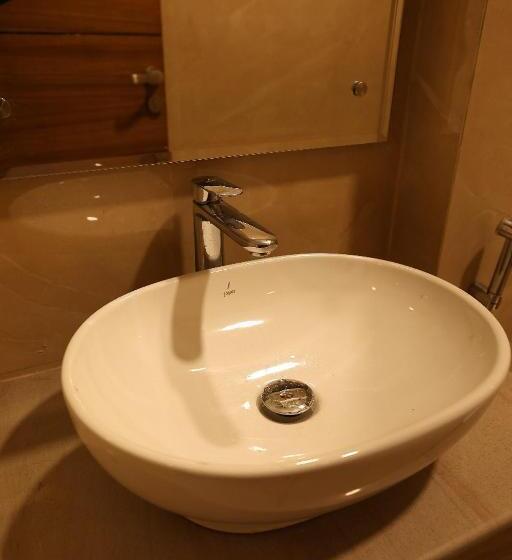 酒店 Kairvi Fort Resort