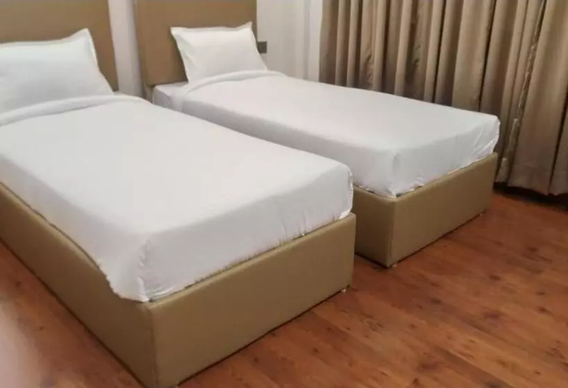 ホテル Kairvi Fort Resort