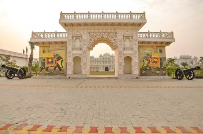 ホテル Kairvi Fort Resort