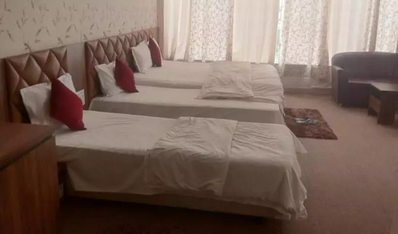 Hotel Karan