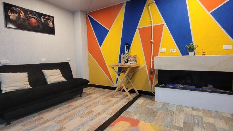 هتل Las Aguas Studios