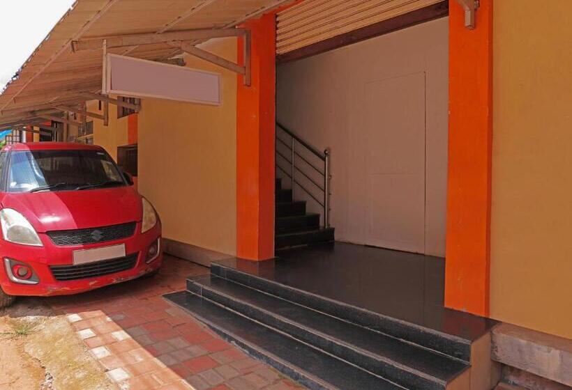 Hotel O Nila Tourist Home