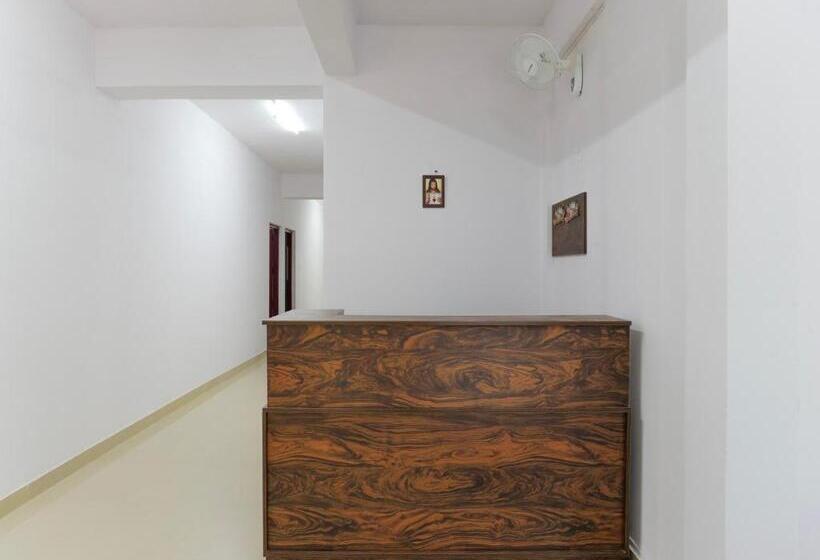 Hotel O Nila Tourist Home