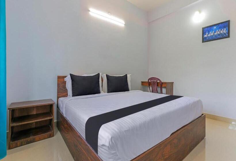 Hotel O Nila Tourist Home