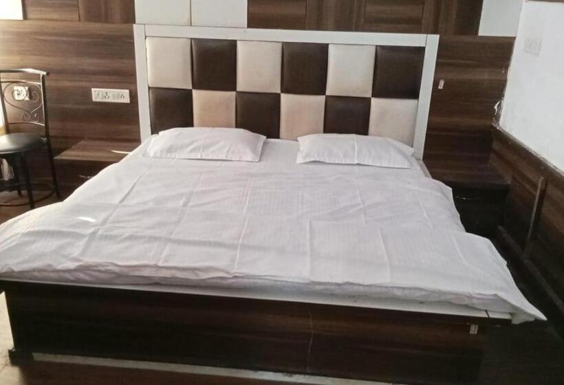 Hotel Parkdeep And Restaurant