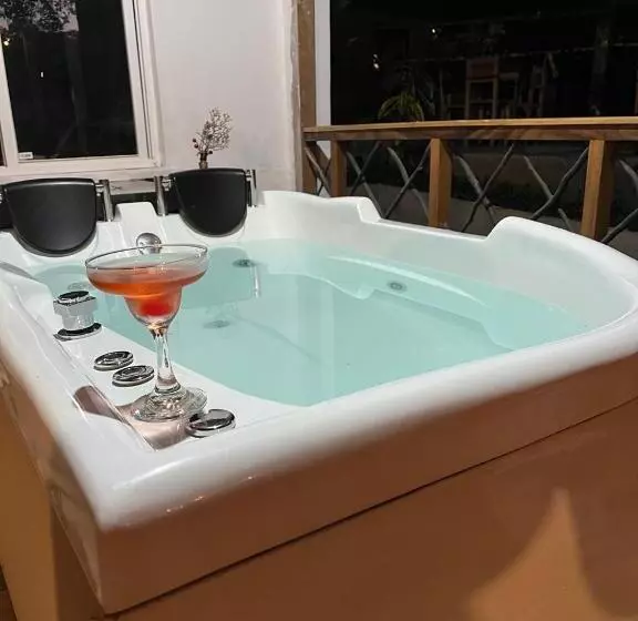 Hotelli Restaurante Finca El Cairo