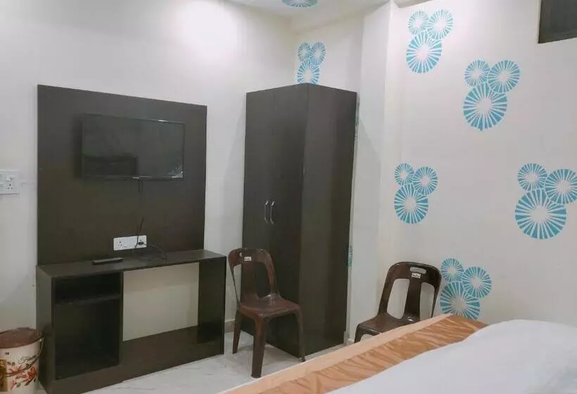 Super Hotel O Ayodhya