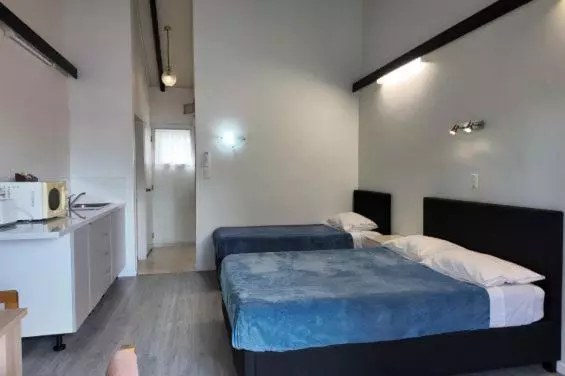 モーテル Knightsbridge Motor Lodge