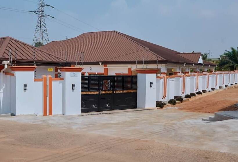 פנסיון 247 Executive Lodge