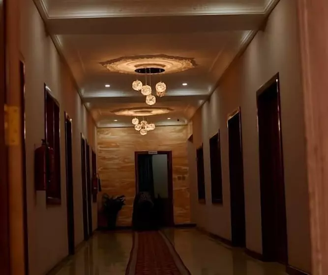 Majatalo 247 Executive Lodge