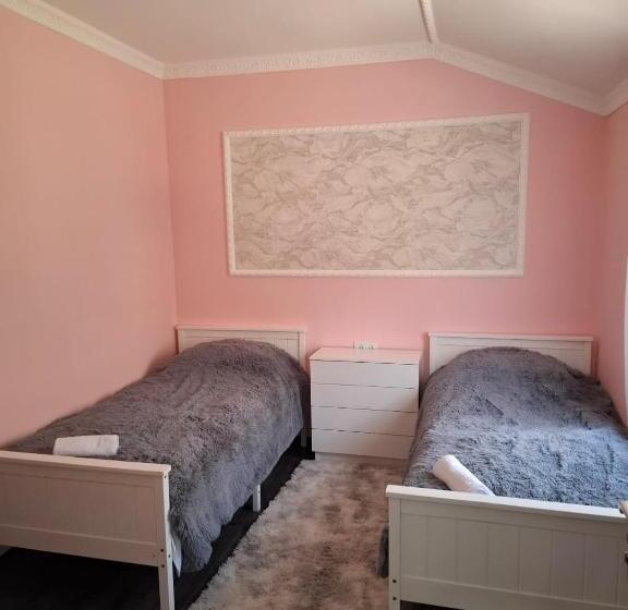 膳宿费 Family House