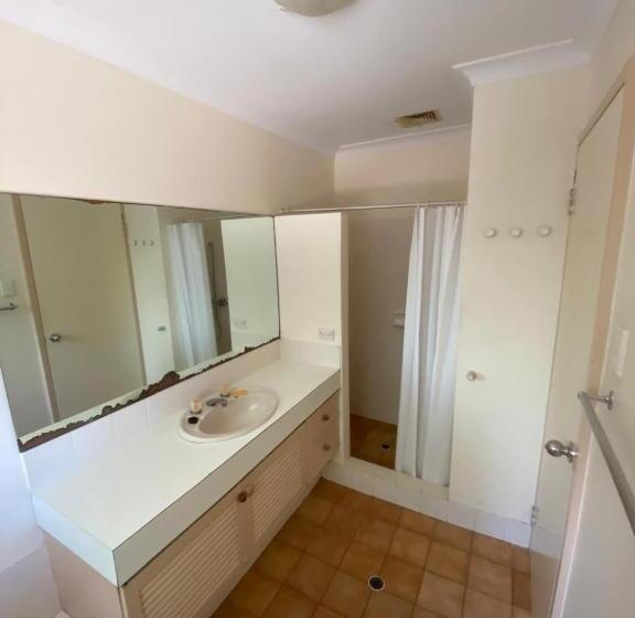 پانسیون Green Annan House