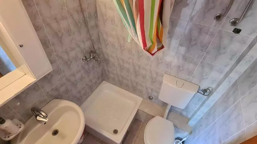 پانسیون Guest House Andrea