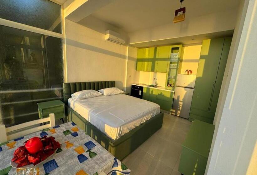 پانسیون Hitaj Home