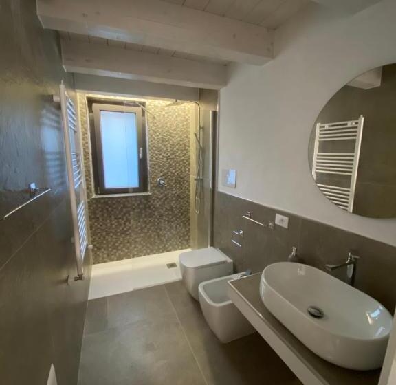 بنسيون L Oasi Del Tirreno