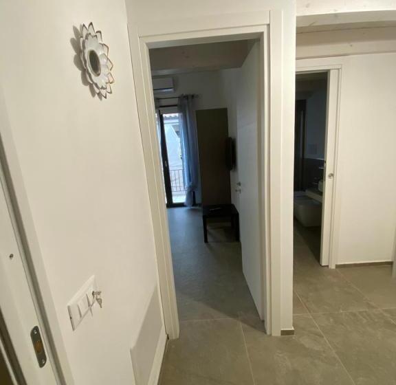 بنسيون L Oasi Del Tirreno