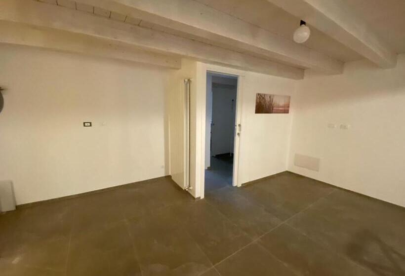 بنسيون L Oasi Del Tirreno