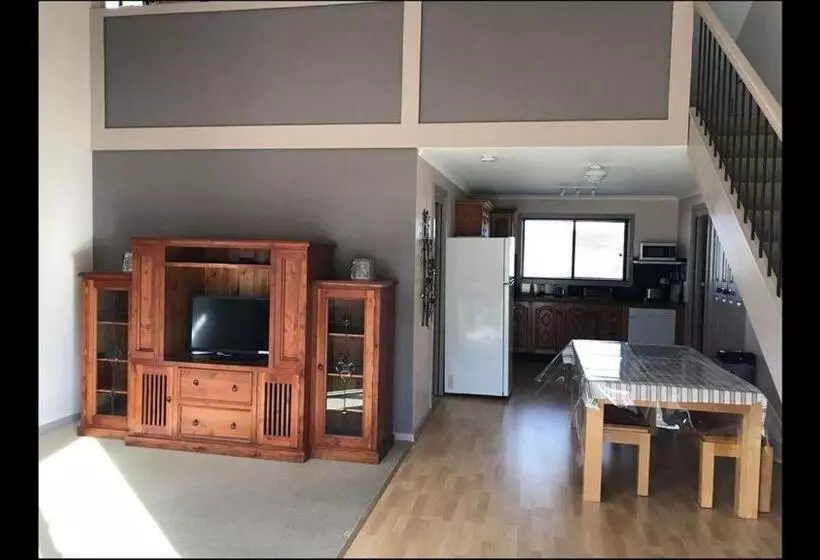 ペンション Moonbah Loft