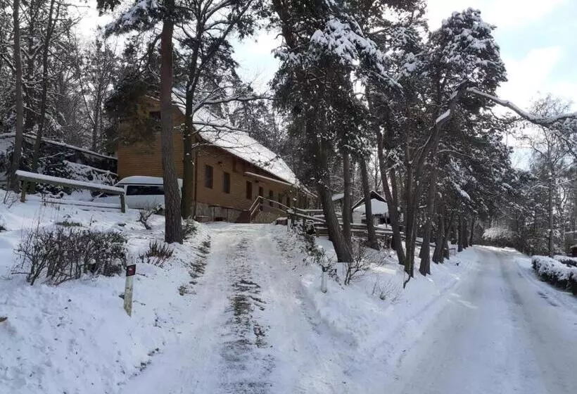 Majatalo Penzion Pralinka Sro Jesenice U Rakovníka
