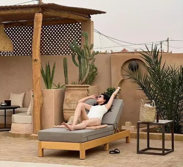 ペンション Riad Villa Amood