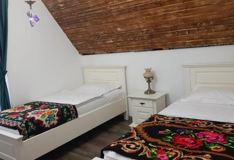 بنسيون River Song Inn