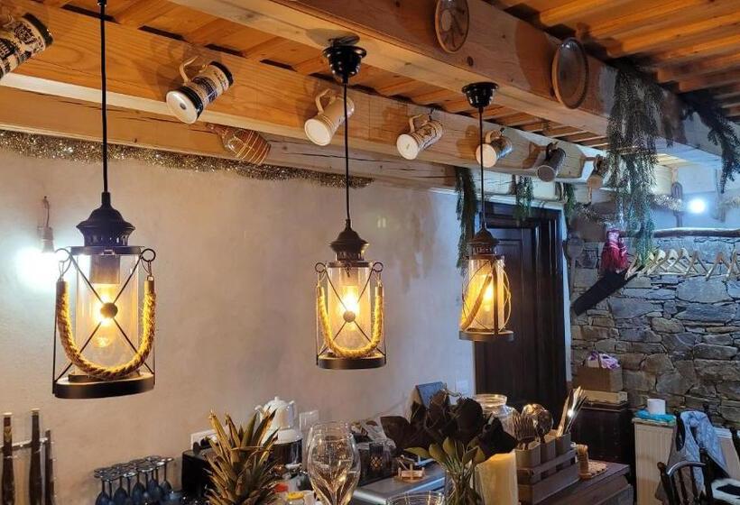 بنسيون River Song Inn