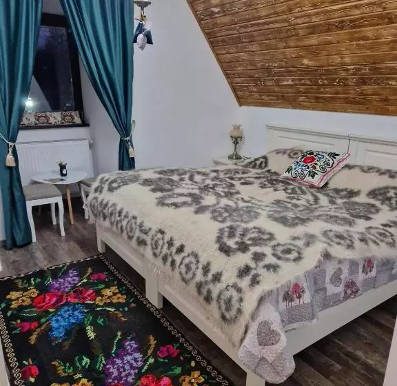 Majatalo River Song Inn